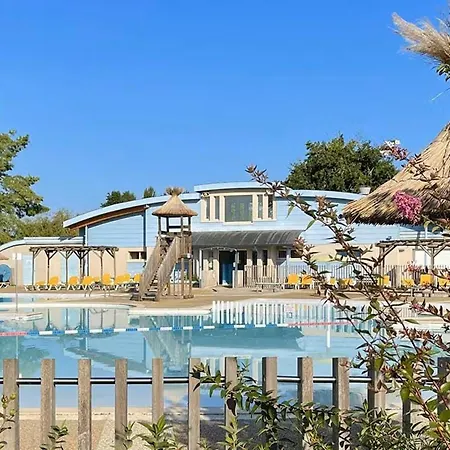 Agreable T2 Lumineux Avec Balcon Et Wi-fi Gratuit Pres Des Thermes - Fr-1-841-62 * Barbotan-les-Thermes