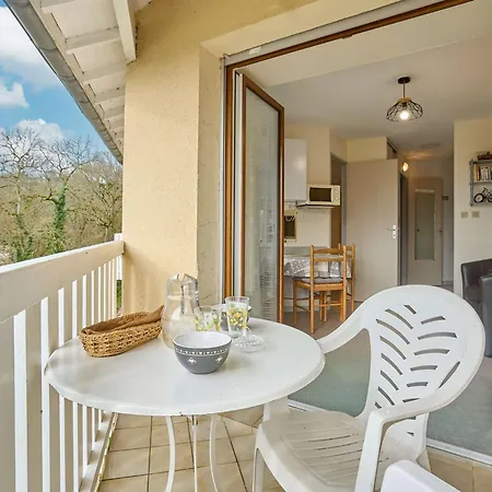 Agreable T2 Lumineux Avec Balcon Et Wi-fi Gratuit Pres Des Thermes - Fr-1-841-62 Apartamento *
