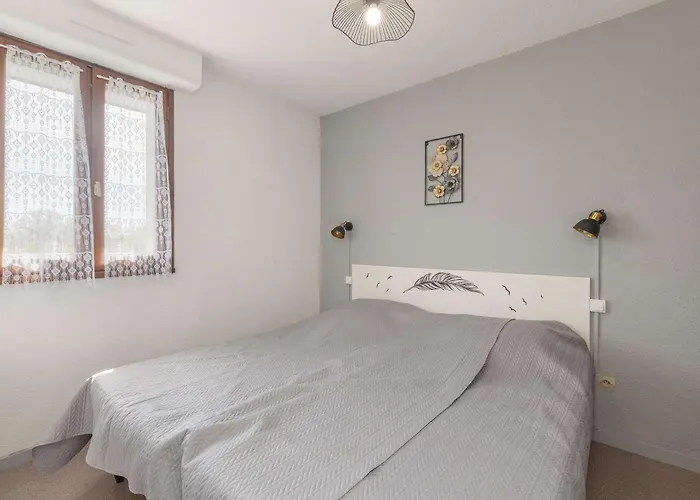 T2 Lumineux Avec Balcon, Wifi, Parking, Animaux Ok - Fr-1-841-62 Apartment